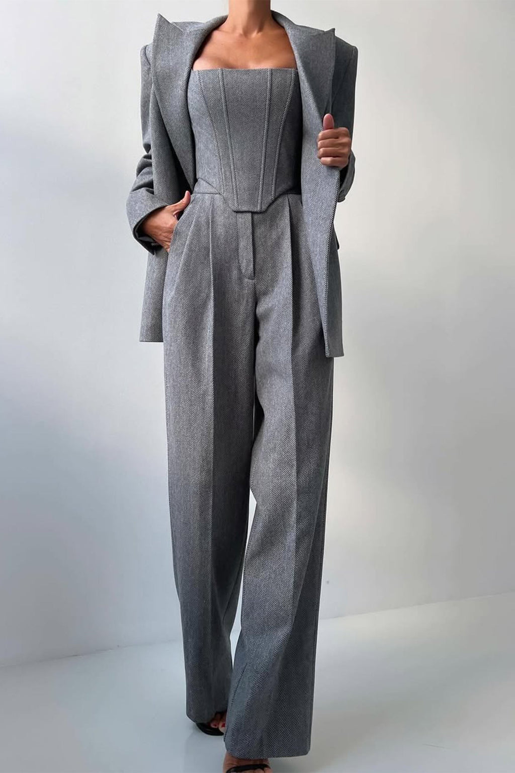 Grace - Three-Piece Set with Double-Breasted Blazer